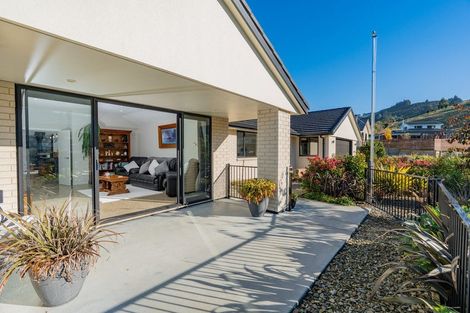 Photo of property in 9 Goddard Way, Sawyers Bay, Port Chalmers, 9023