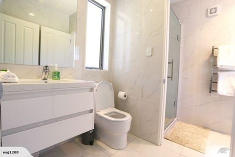 Photo of property in 104 Fairview Avenue, Fairview Heights, Auckland, 0632