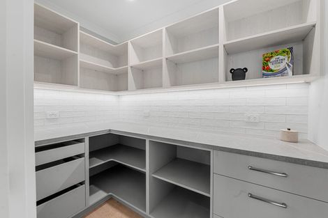 Photo of property in 52 Hugo Shaw Drive, Cambridge, 3434