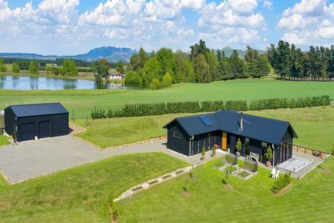 Photo of property in 310 Mackenzies Road, Waipara, Amberley, 7483