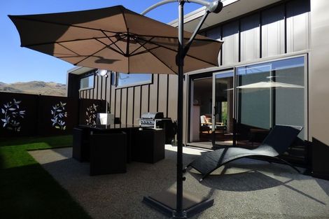 Photo of property in 39a Melmore Terrace, Cromwell, 9310