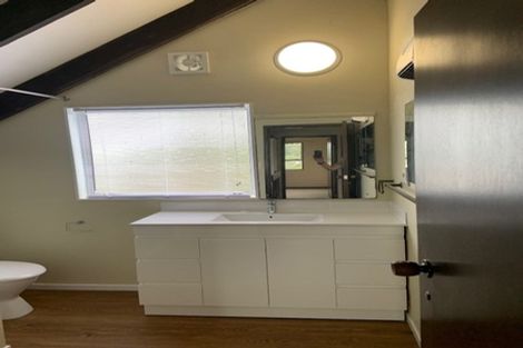 Photo of property in 1/73 Glamorgan Drive, Torbay, Auckland, 0630