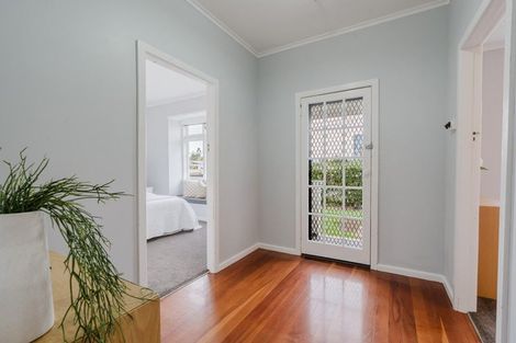 Photo of property in 6 Murray Street, Maeroa, Hamilton, 3200