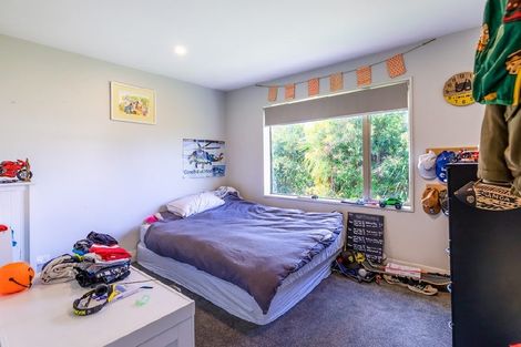 Photo of property in 4 Norglen Lane, Riverhead, 0820