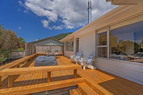 Photo of property in 208 Vista Paku, Pauanui, Hikuai, 3579