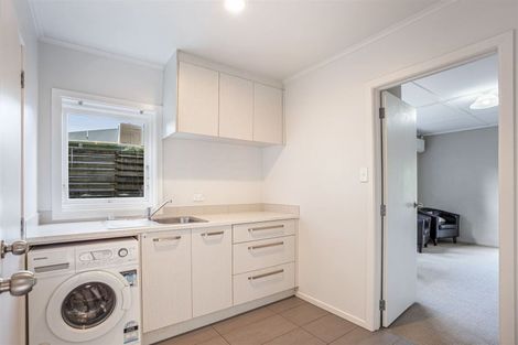 Photo of property in 12 Crompton Road, Massey, Auckland, 0614