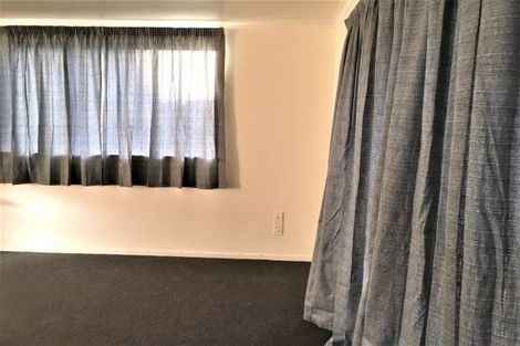 Photo of property in 9a Margarita Rise, Pukekohe, 2120