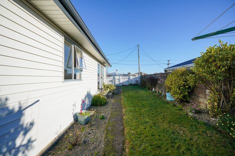 Photo of property in 44 Wicklow Street, Clifton, Invercargill, 9812