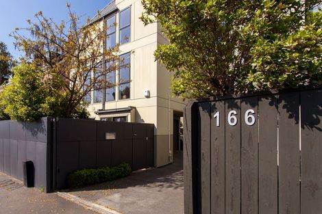 Photo of property in 2/166 Salisbury Street, Christchurch Central, Christchurch, 8013