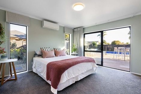 Photo of property in 28 Madison Street, Cambridge, 3434