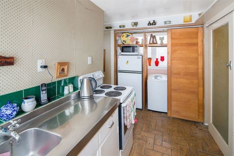 Photo of property in 43 Bassett Road, Johnsonville, Wellington, 6037