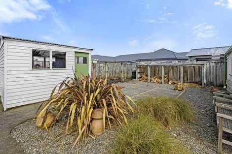 Photo of property in 17 Stephen Street, Trentham, Upper Hutt, 5018