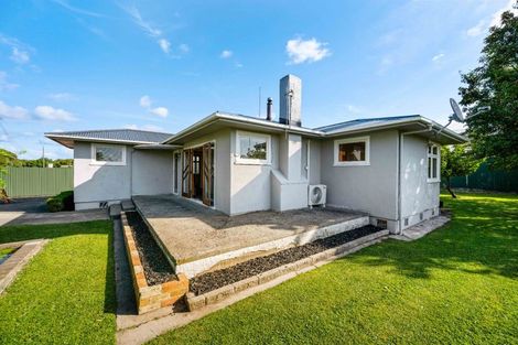 Photo of property in 4 Milson Line, Roslyn, Palmerston North, 4414
