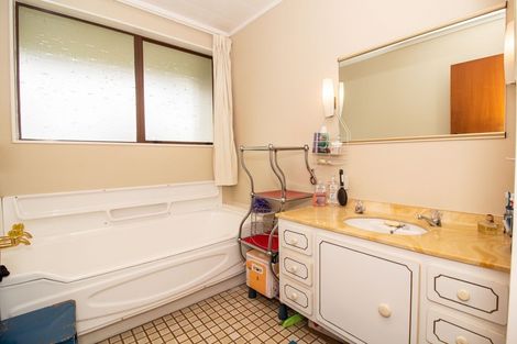 Photo of property in 40 Brougham Street, Westport, 7825