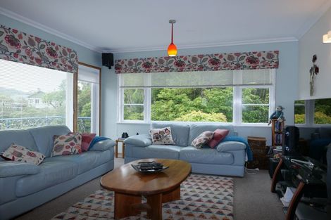 Photo of property in 82 Severn Street, Island Bay, Wellington, 6023