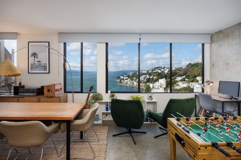 Photo of property in 2f5 Oriental Terrace, Mount Victoria, Wellington, 6011