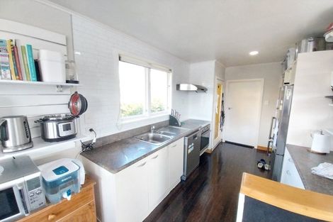 Photo of property in 36 Mark Avenue, Paparangi, Wellington, 6037