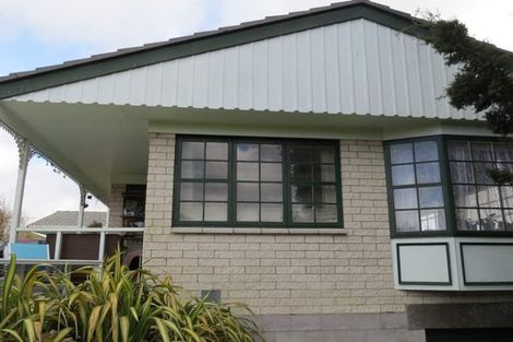 Photo of property in 25 Meachen Terrace, Waiuku, 2123