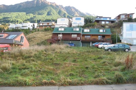 Photo of property in 2/28 Sainsbury Road, Fernhill, Queenstown, 9300