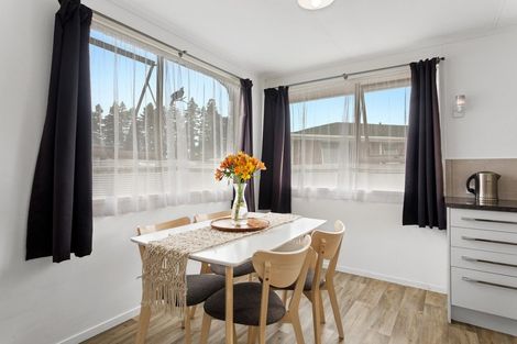 Photo of property in 15 Matipo Place, Edgecumbe, 3120