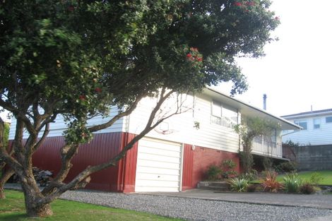 Photo of property in 5 Findhorn Place, Papakowhai, Porirua, 5024