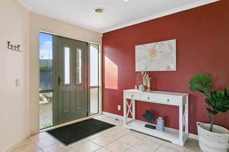 Photo of property in 1 Becker Way, Karori, Wellington, 6012