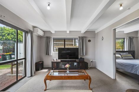 Photo of property in 161 Luckens Road, West Harbour, Auckland, 0618