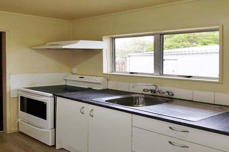 Photo of property in 32 Heathdale Crescent, Papakura, 2110