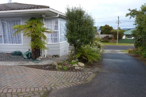 Photo of property in 62 Rokino Road, Hilltop, Taupo, 3330