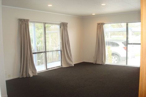 Photo of property in 21 Aberfeldy Avenue, Highland Park, Auckland, 2010