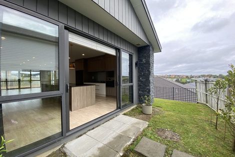 Photo of property in 20 Kiwa Crescent, Gulf Harbour, Whangaparaoa, 0930