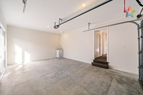 Photo of property in 298a Stokes Valley Road, Stokes Valley, Lower Hutt, 5019