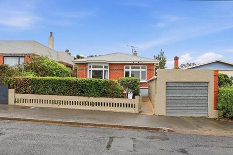 Photo of property in 51 Oakland Street, Andersons Bay, Dunedin, 9013