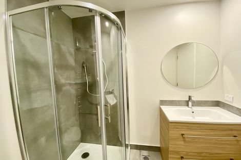Photo of property in 102 Strickland Street, Sydenham, Christchurch, 8023