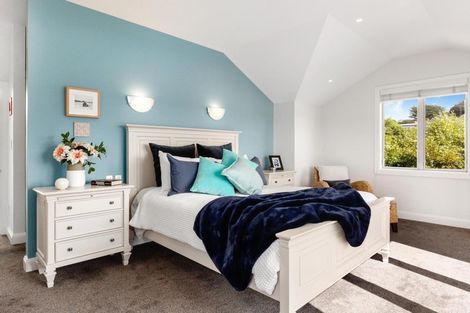 Photo of property in 22 The Layline, Whitby, Porirua, 5024