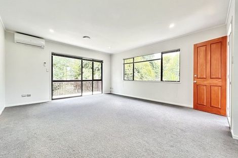 Photo of property in 4b Kathy Terrace, Stanmore Bay, Whangaparaoa, 0932