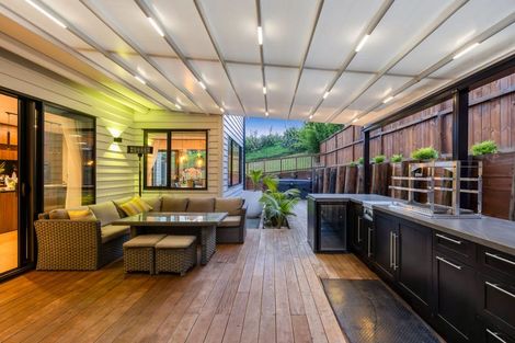 Photo of property in 55 Godfrey Drive, Orewa, 0931
