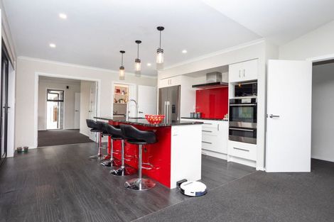 Photo of property in 34 Cowper Road, Dannevirke, 4930