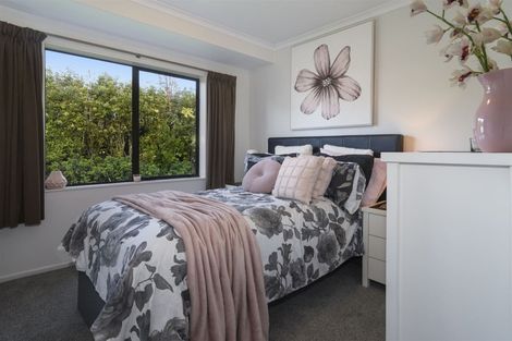 Photo of property in 24 Carribean Place, Papamoa Beach, Papamoa, 3118