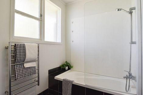 Photo of property in 17 Pegasus Drive, Sunnybrook, Rotorua, 3015