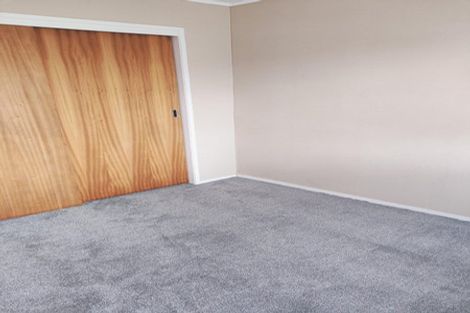 Photo of property in 1/40 Halberg Street, Glenfield, Auckland, 0629