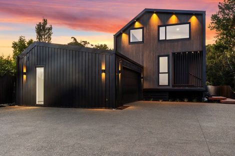 Photo of property in 53 Kings Avenue, Waikuku Beach, 7402