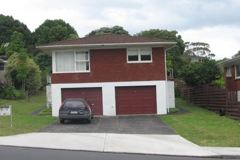 Photo of property in 2/67 Chartwell Avenue, Glenfield, Auckland, 0629