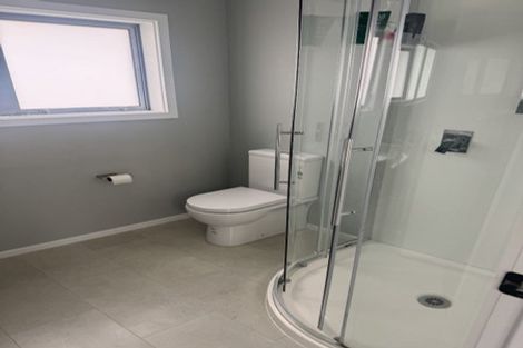 Photo of property in 92 Endeavour Drive, Whitby, Porirua, 5024