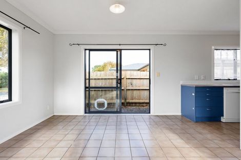 Photo of property in 9 Catalina Drive, Melville, Hamilton, 3206