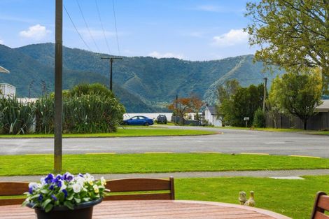Photo of property in 3 Rose Street, Havelock, 7100