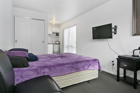 Photo of property in 7u5 Snead Place, Hamilton East, Hamilton, 3216