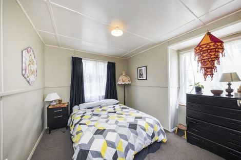 Photo of property in 73 Rangiora Avenue, Roslyn, Palmerston North, 4414