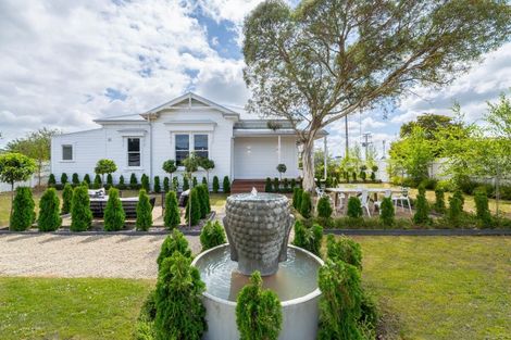 Photo of property in 250 Main Street, Greytown, 5712