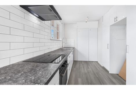 Photo of property in 8 Grosvenor Street, Redwood, Christchurch, 8051